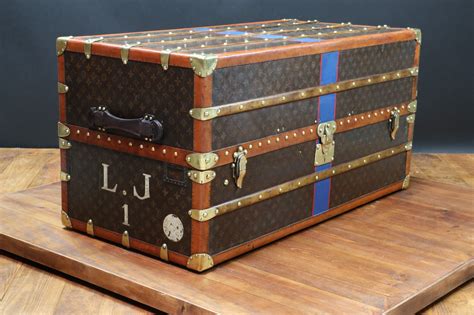 1800's louis vuitton trunk|Louis Vuitton vintage trunk.